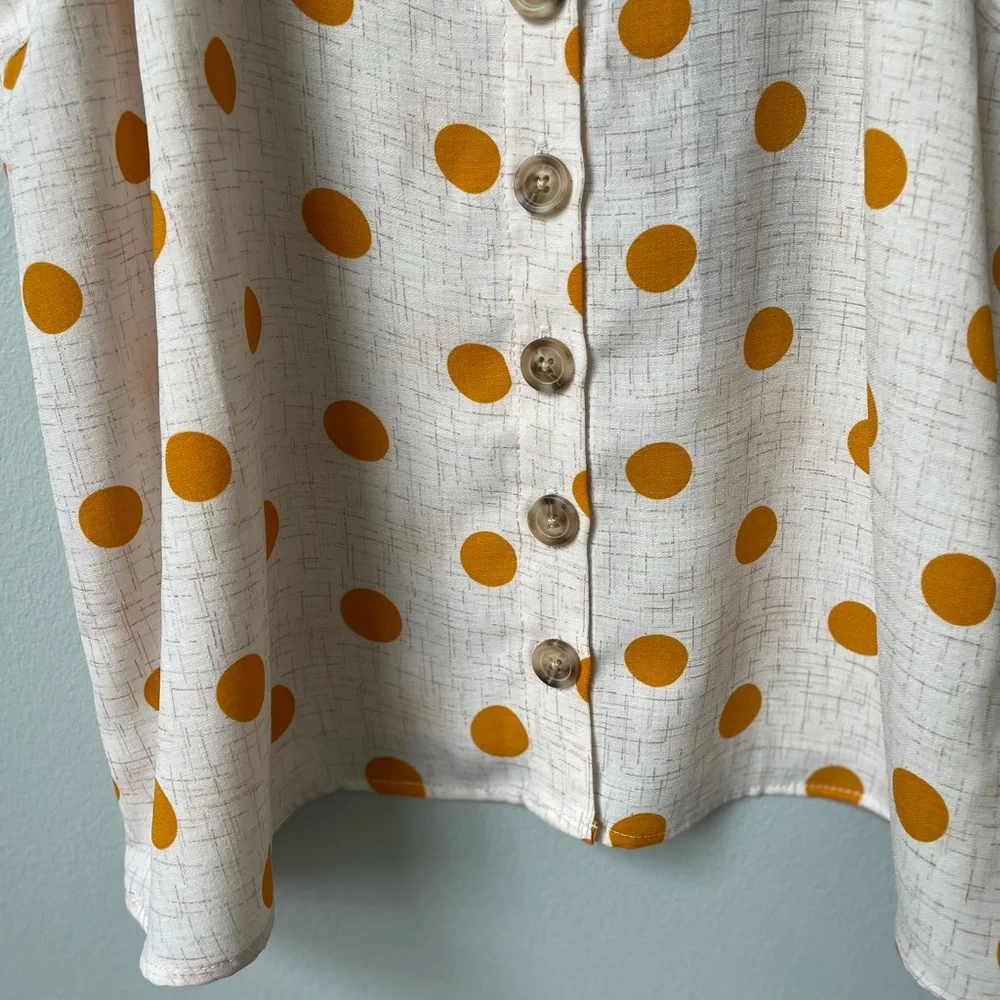 Paper Crane NWT Beige and mustard polka dot Cami-style top. Size M - Picture 2 of 8